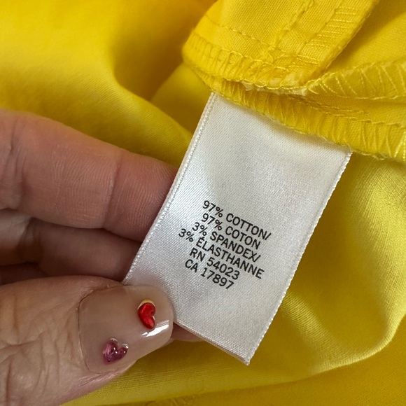 Banana Republic Neon Yellow Pocket Mini Skirt size 6 - Picture 3 of 4